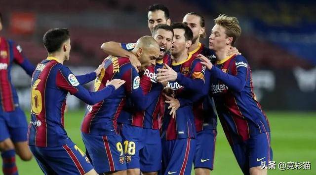 九游网站入口官网-包含今晨西甲焦点战，托特纳姆状态回暖，引发热议，轮换策略成焦点的词条